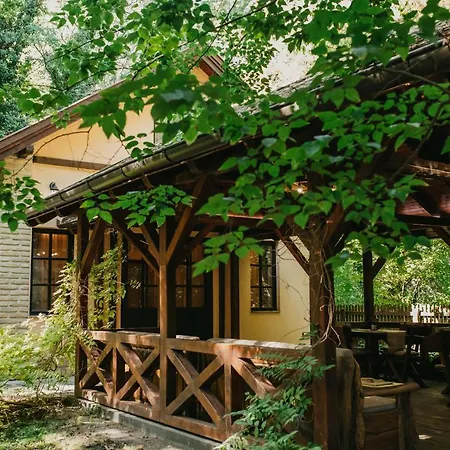 Holiday home Forest House
