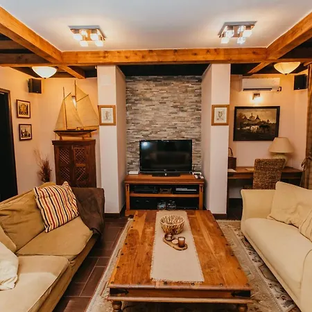 Forest House Holiday home